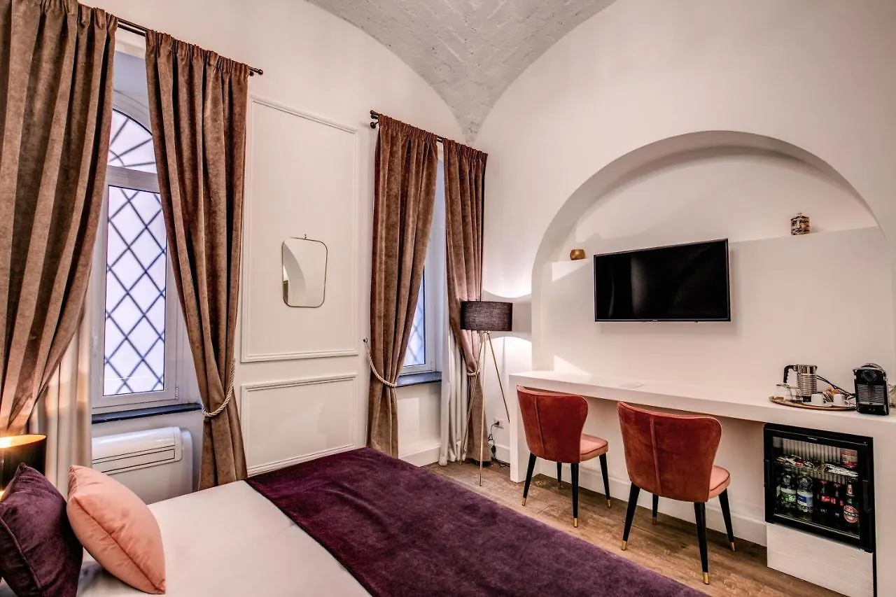 Boutique Centrale Relais Rome