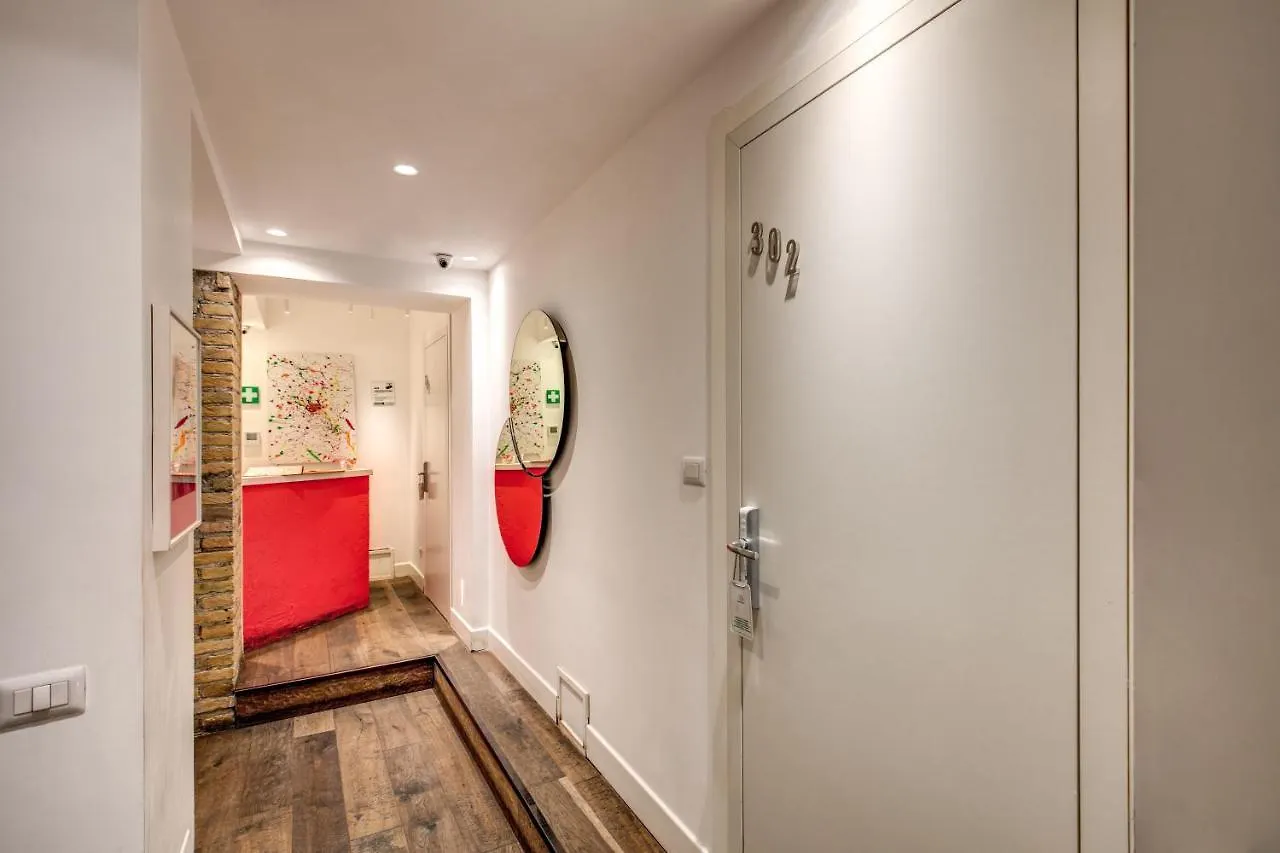 *** Guest house Boutique Centrale Relais Rome Italy