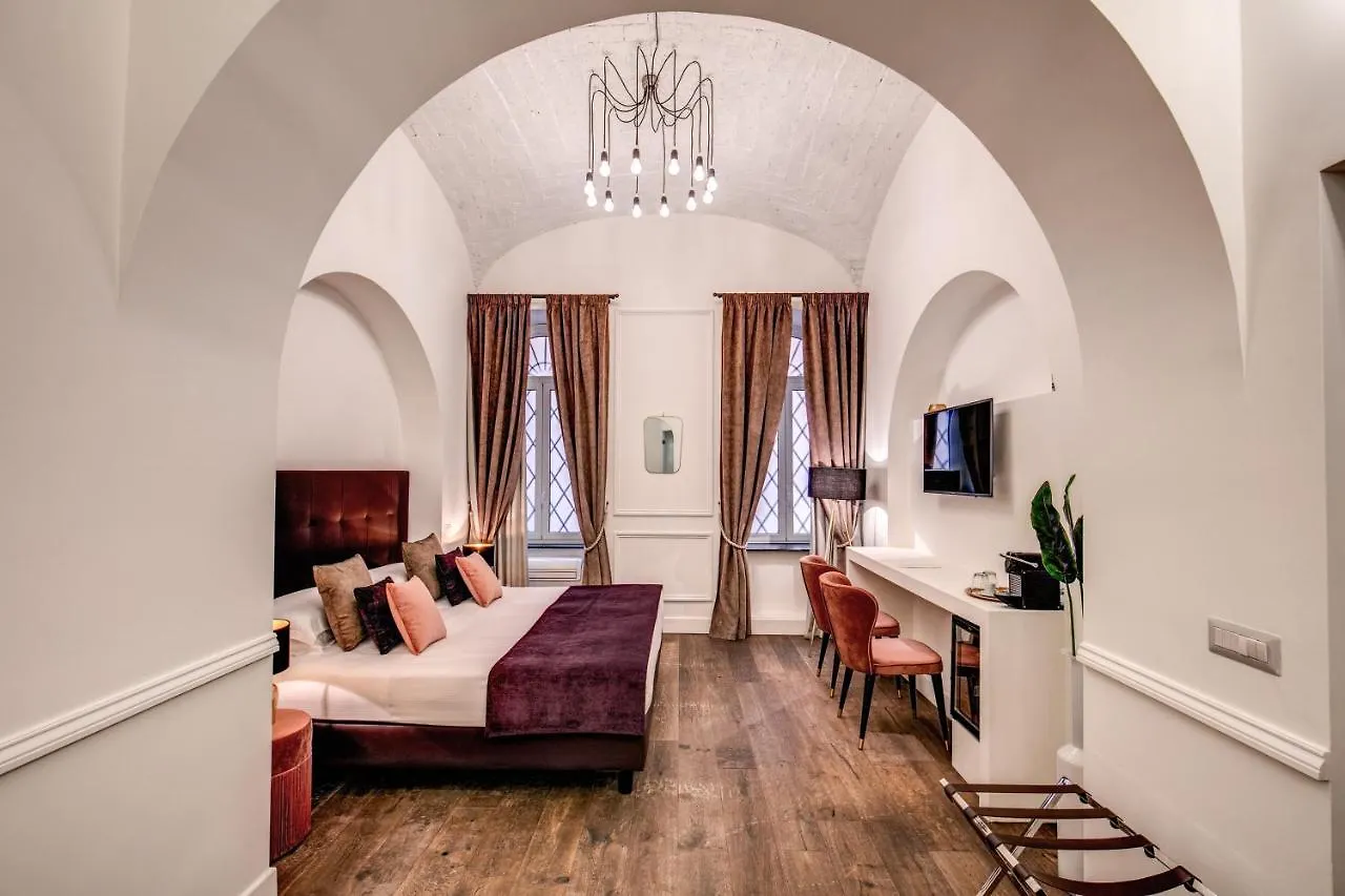 Boutique Centrale Relais Rome 3*,  Italy